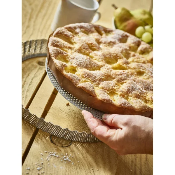 Moule à Tarte Cannelée Inox Perforé Amovible Ø 28 Cm X H 2,5 Cm De Buyer 6